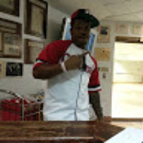 Meet your Posher, Ron - Picture 1 of 1